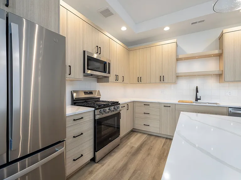 4607 Twisted Pine Dr — Photo 4