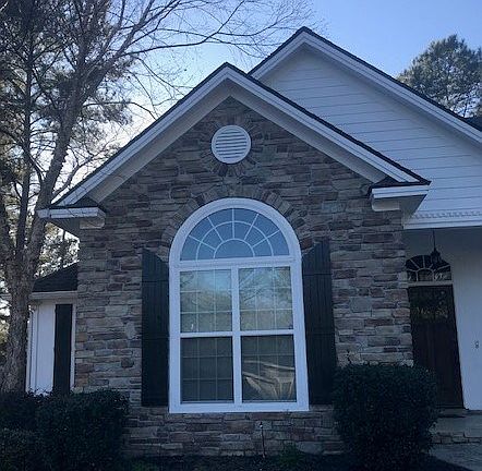2nd image of 4350 Kenilworth Cir
