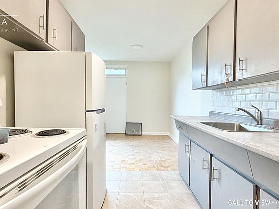 2nd image of 24 Pinehill Cres #407