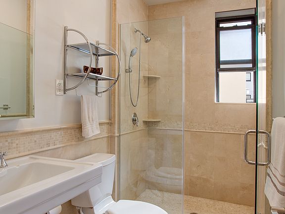2nd image of 215 W 90th St APT 9E