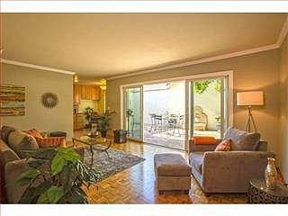 5th image of 8140 Park Villa Cir