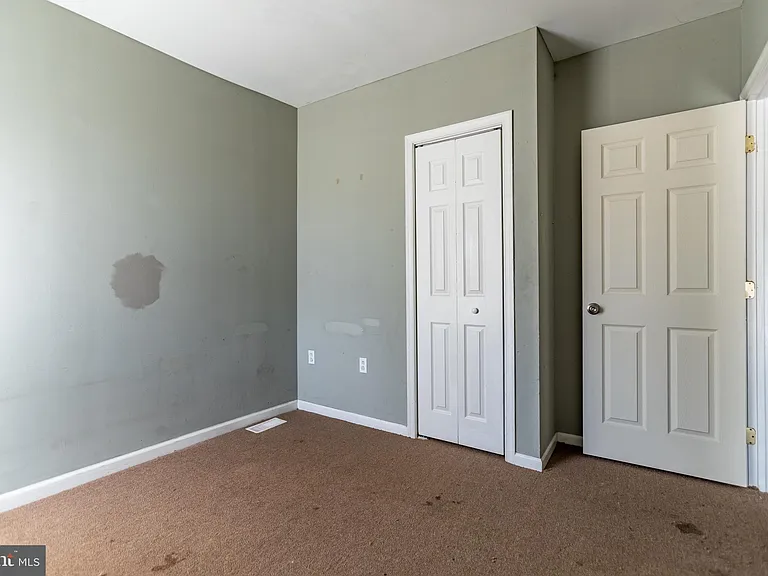 1706 N Willington St — Photo 24