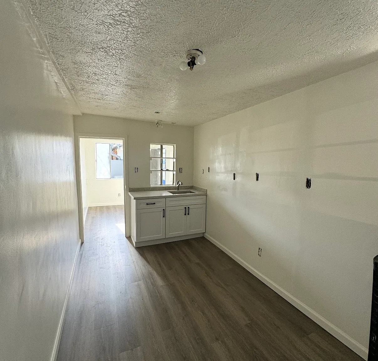 4 bed, 2000 sqft, $3,250 — Photo 4