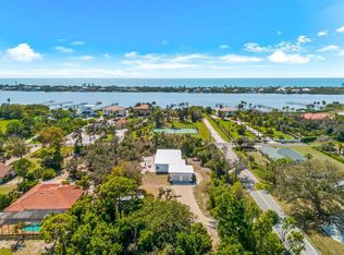 1725 Overbrook Rd, Englewood, FL 34223