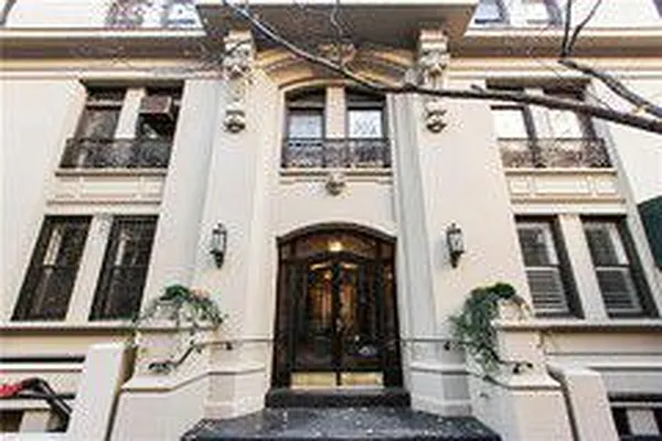 Rented by Raz Realty | media 6