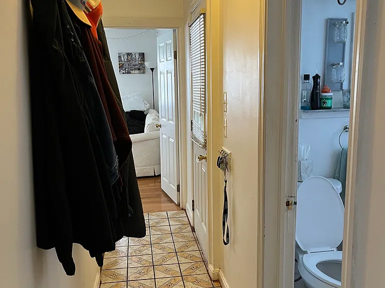 600 Main St #2 — Photo 12