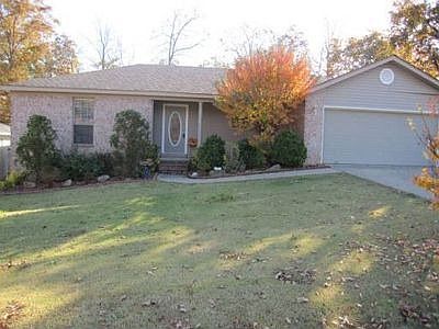 1st image of 42 Cinnamon Dr