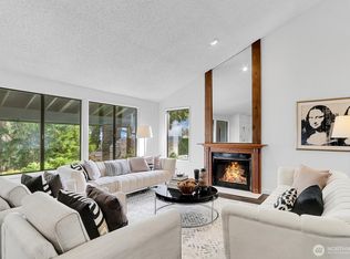 13749 97th Ave NE, Kirkland, WA