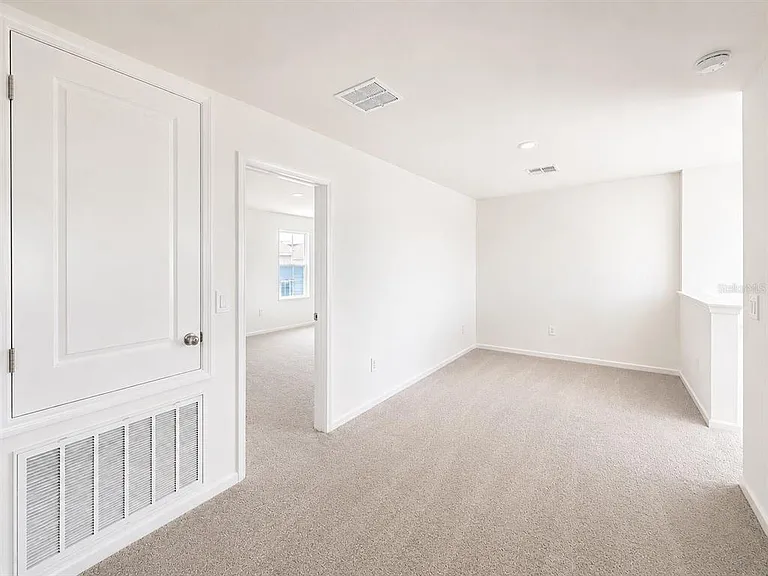 2432 Bluestone Rd — Photo 15