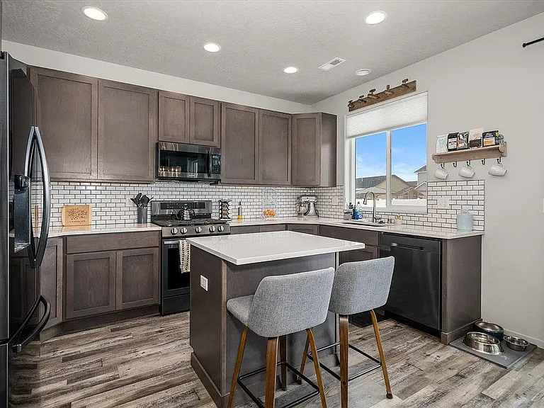 203 S Horton St — Photo 10