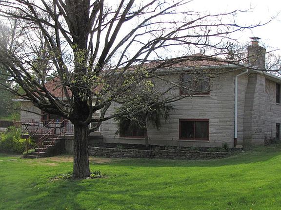 2nd image of 928 Plainview Dr
