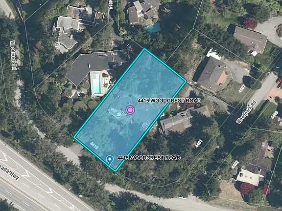 2nd image of 4415 Woodcrest Rd