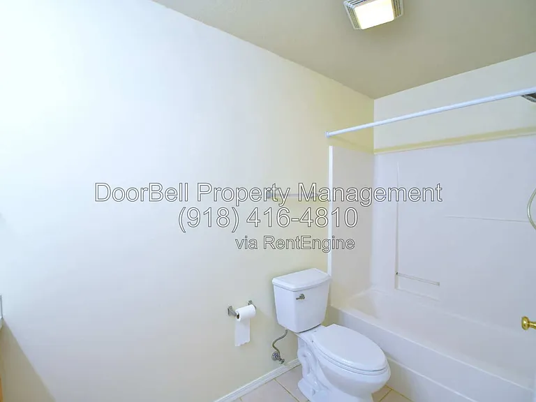 11621 S Mulberry Ln — Photo 21