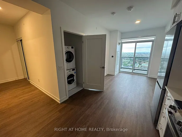 5105 Hurontario St S #2312 — Photo 8