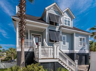 1948 Shields Ln, Mount Pleasant, SC 29466