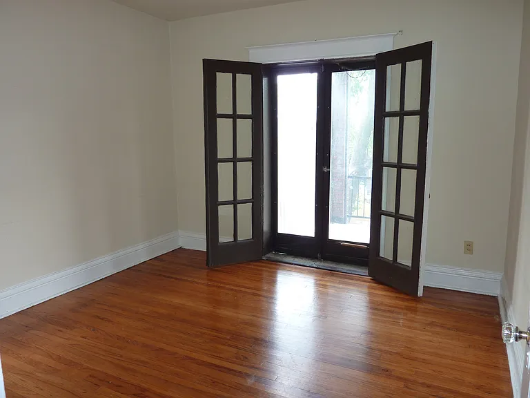 731 Leland Ave — Photo 10