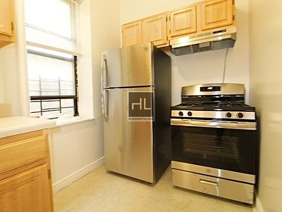 4th image of 8615 Fort Hamilton Pkwy #11