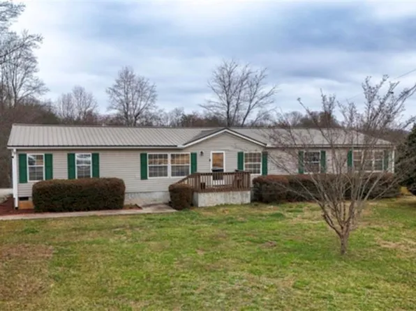 551 Hester Rd, Dahlonega, GA 30533