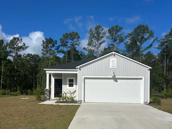 1063 Harbor Dr, Calabash, NC 28467
