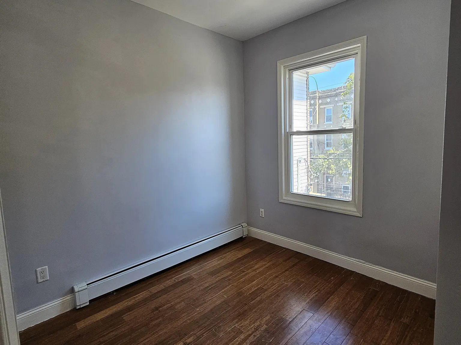 2 bed, 1200 sqft, $1,695 — Photo 4