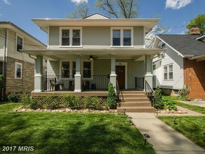 725 Fern Pl NW, Washington, DC, 20012