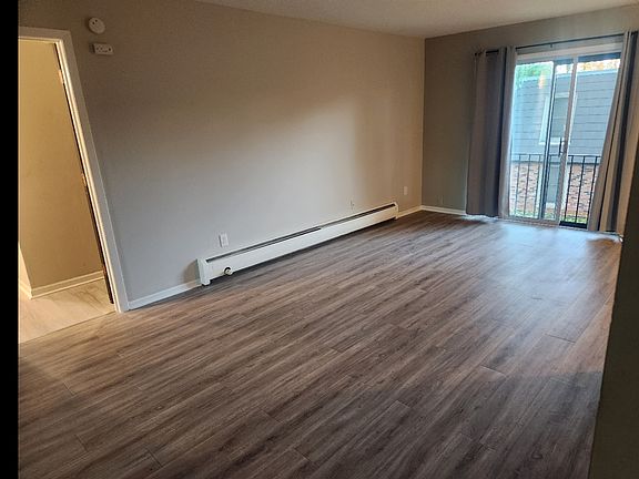 3rd image of 743 11th Ave S APT 5