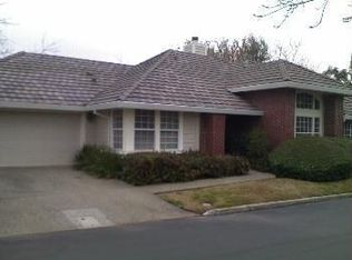 2811 Roxburgh Ln, Sacramento, CA 95864