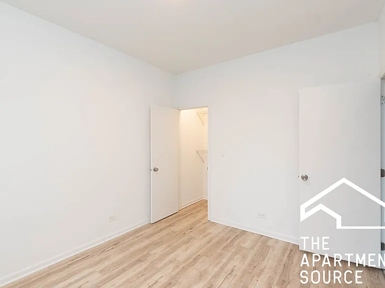 5064 N Winthrop Ave #313 — Photo 9