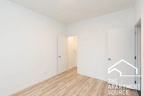 5043 N Winthrop Ave #213 Photo 1 5043 N Winthrop Ave #213 Photo 1