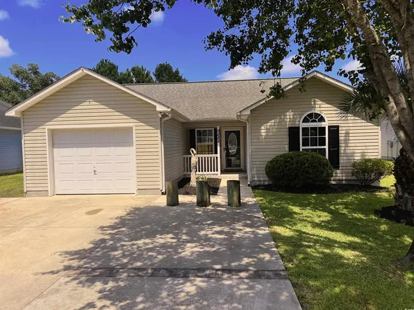 9888 Conifer Ln., Murrells Inlet, SC 29576