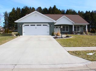 795 Millers Ct, Nappanee, IN 46550