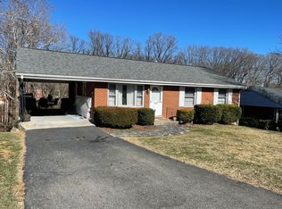 2625 Windsor Ave SW, Roanoke, VA 24015