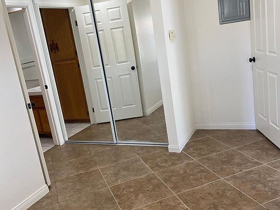 3rd image of 6730 Balboa Blvd #16852