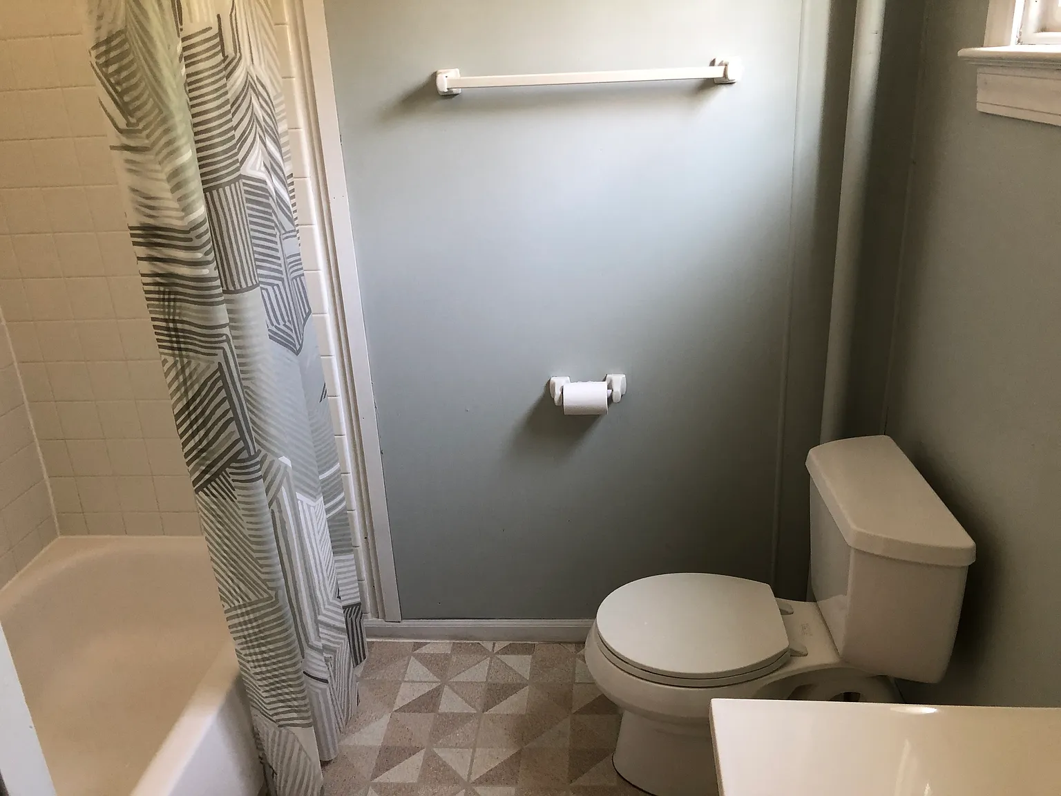 1 bed, 700 sqft, $1,340 — Photo 4