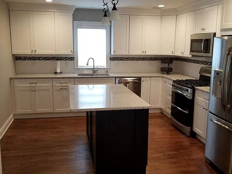 239 Boulevard — Photo 3