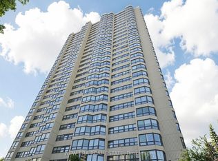 8 Lisa St #2108, Brampton, ON L6T 4S6