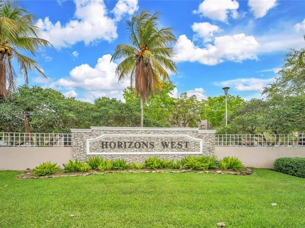 8700 SW 133rd Avenue Rd APT 312, Miami, FL 33183