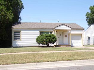 753 S Eastridge Dr, Wichita, KS 67207
