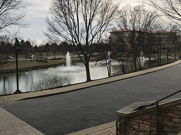 4th image of 40 Prairie Park Dr #99999