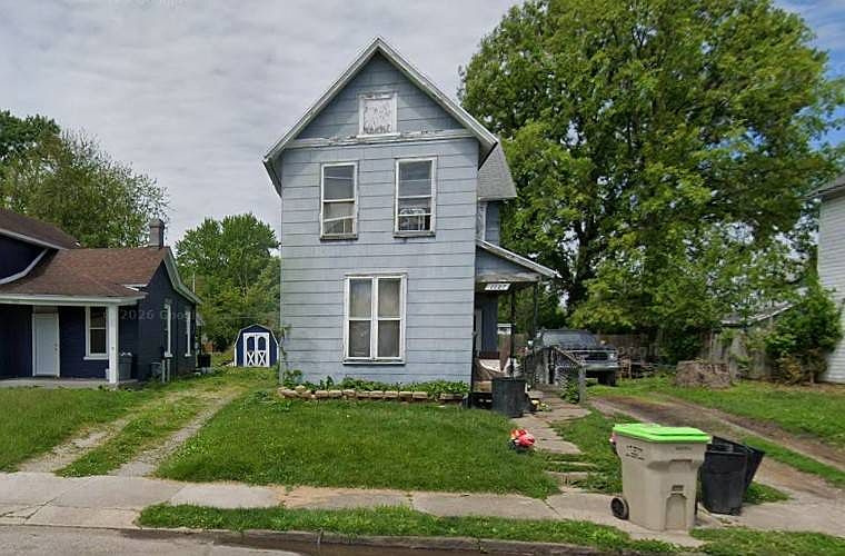 1st image of 1127 Farlow St