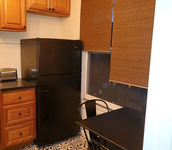 2853 Hawthorn St — Photo 21