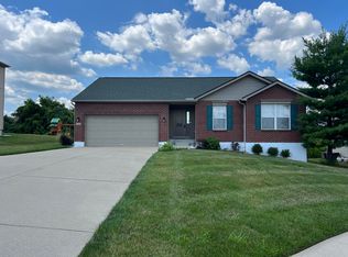 2991 Laura Lee Ln, Hebron, KY 41048