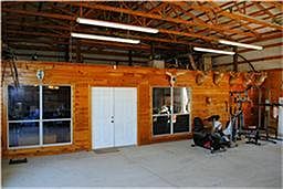 Make your home where your work in this 1000 square ft of living space.