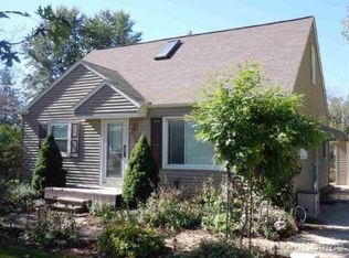 55355 Hayes Rd, Shelby Township, MI 48315