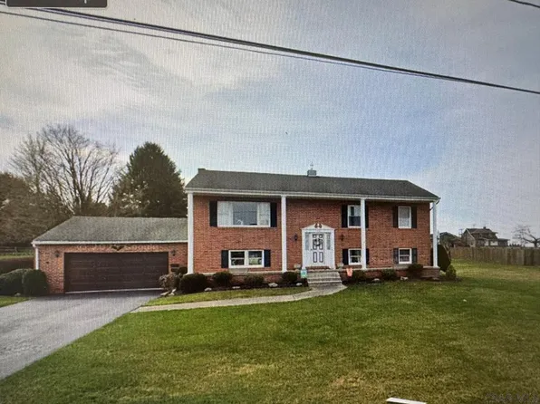110 Packer St, Johnstown, PA 15904