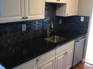 1849 Sharwood Pl, Crofton, MD 21114