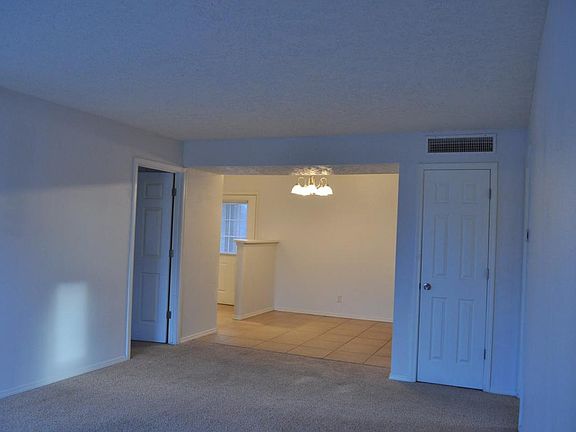 5th image of 212 San Clemente Ave NW APT 5
