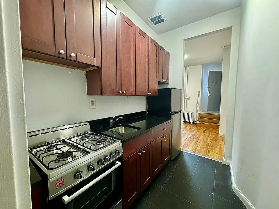 1st image of 26 Thompson St APT 1C