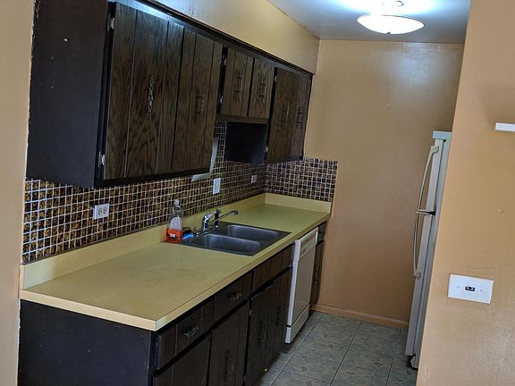 3rd image of 10441 Austin Ave APT A