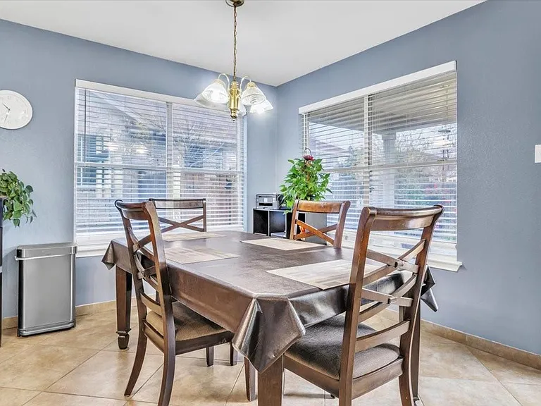 1700 W Pflugerville Pkwy — Photo 20